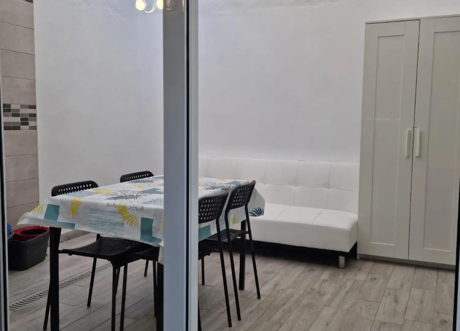 2 Camere Splendida Casa Vacanze In Tenerife Del Sur Casa Trilly Arona  Casa de Férias